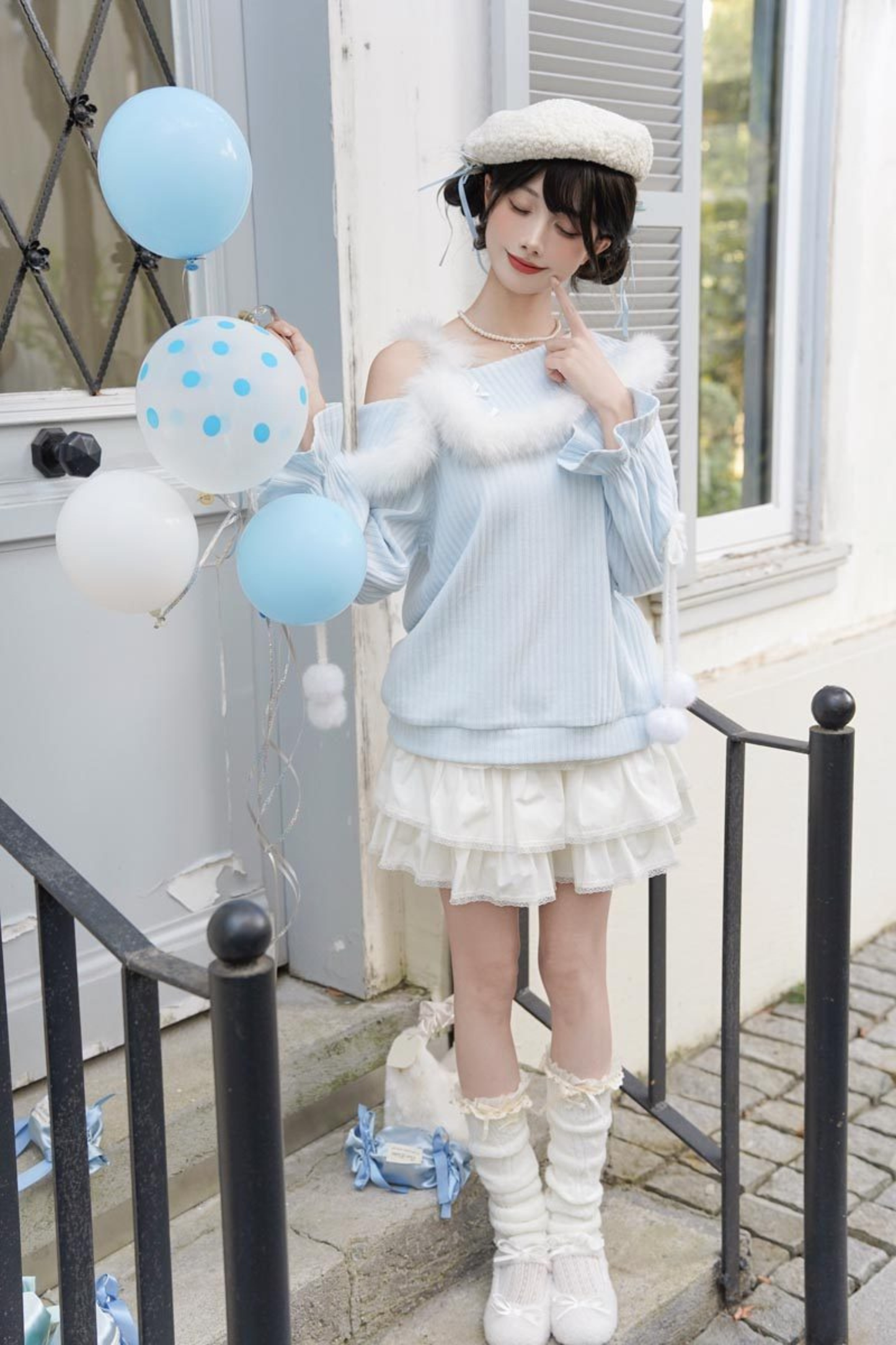 スイートブルーオフショルダーニットトップス