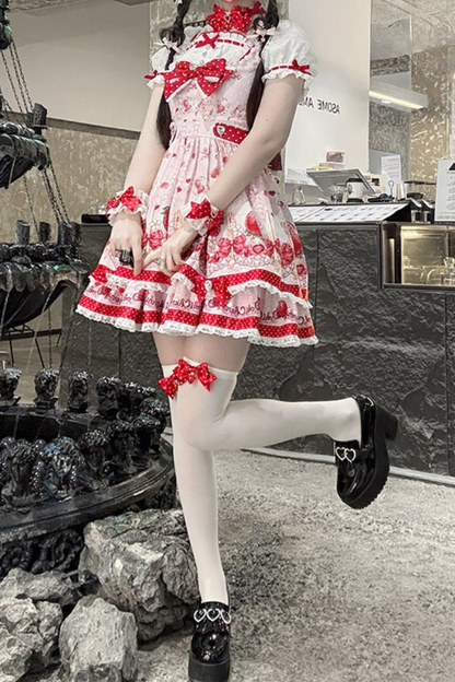 [Vorbestellung bis 3. April] Strawberry-Story-Lolita-Kleid + Accessoires
