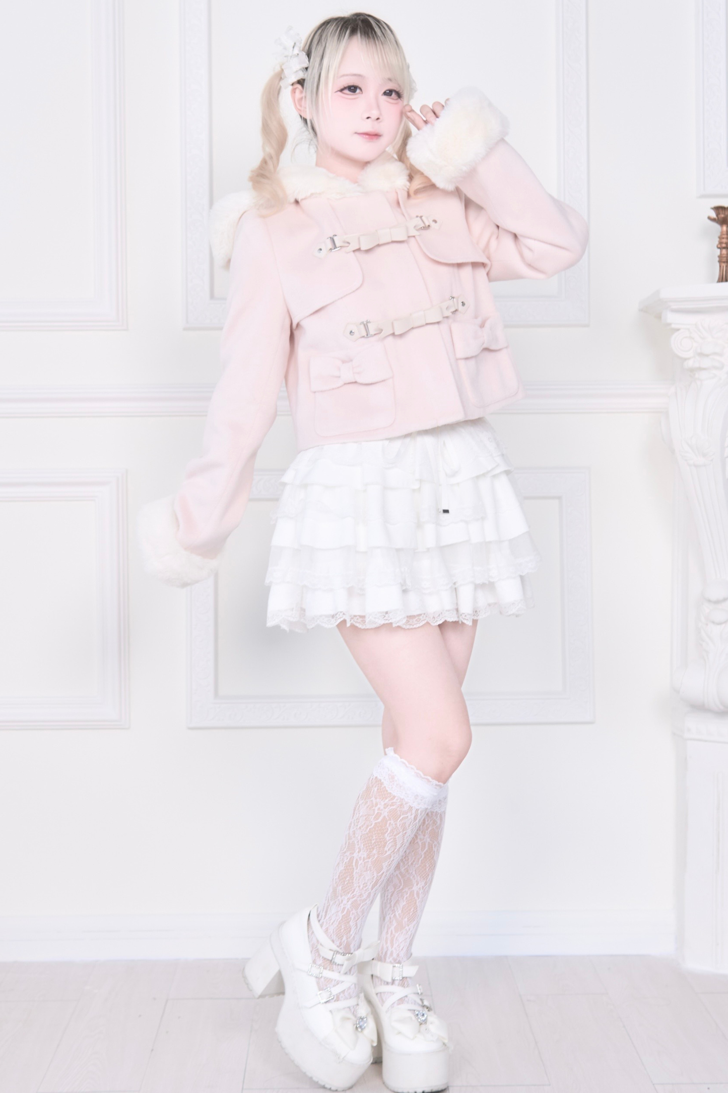 Ribbon Buckle Fur Short Coat