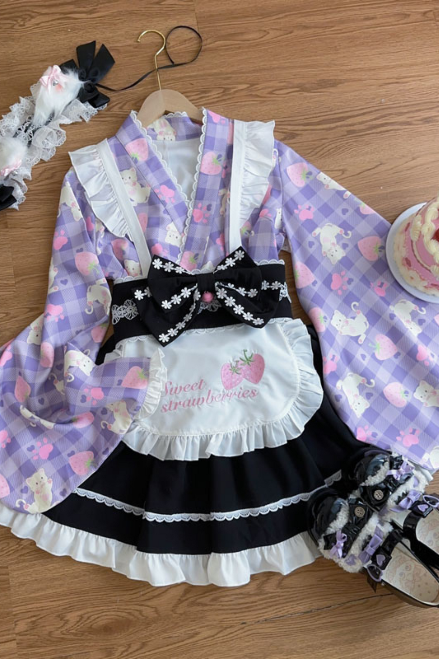 [Reservation Product] Strawberry Retro Cafe Japanese Style Lolita Dress