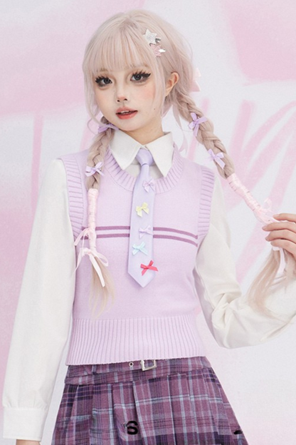 Light-colored subculture college style sweater + checked skirt