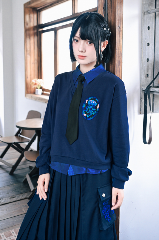 Faux Two-piece College Tops