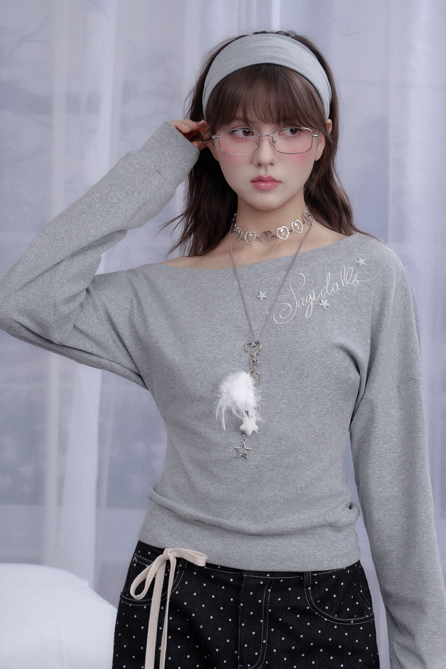 ワンポイントロゴカジュアルワンショルダートップス