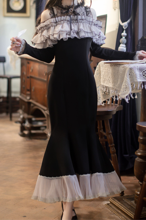 Voluminous Ruffled Off-the-shoulder Edge Fishtail Dress