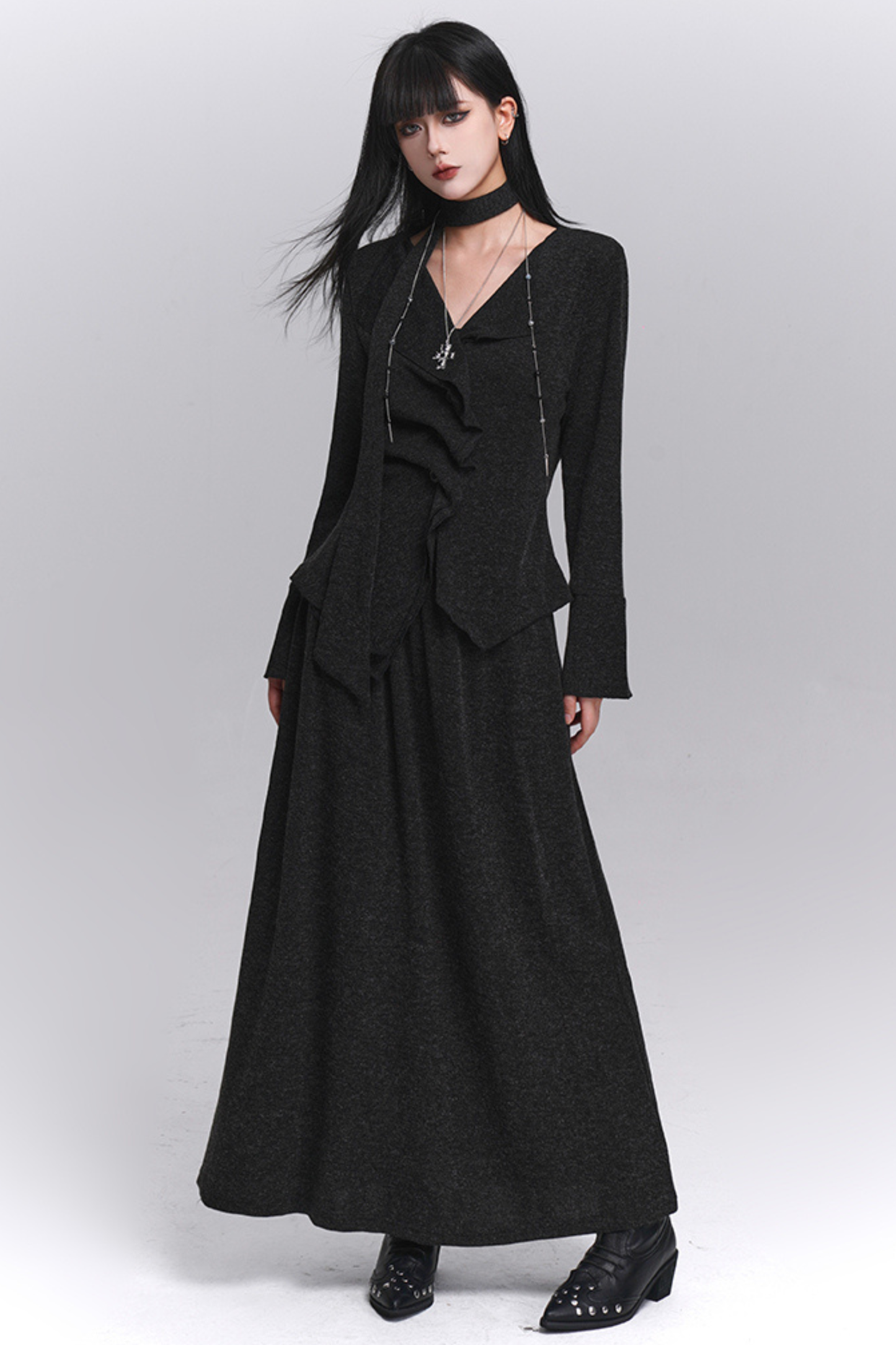 シックモードトップス＋ロングスカート