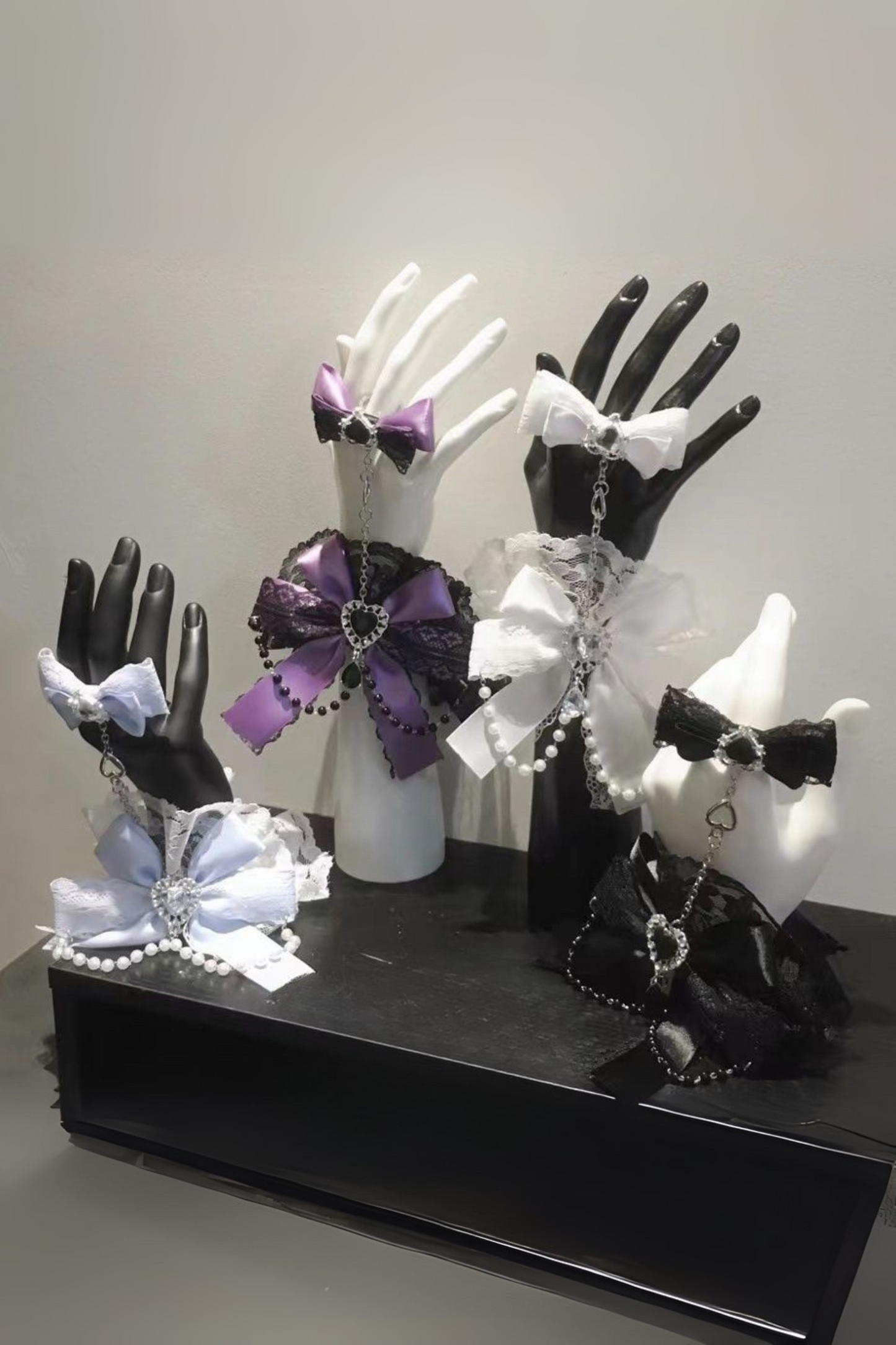 リボンラインストーンチェーンレースハンドスリーブバックチェーン