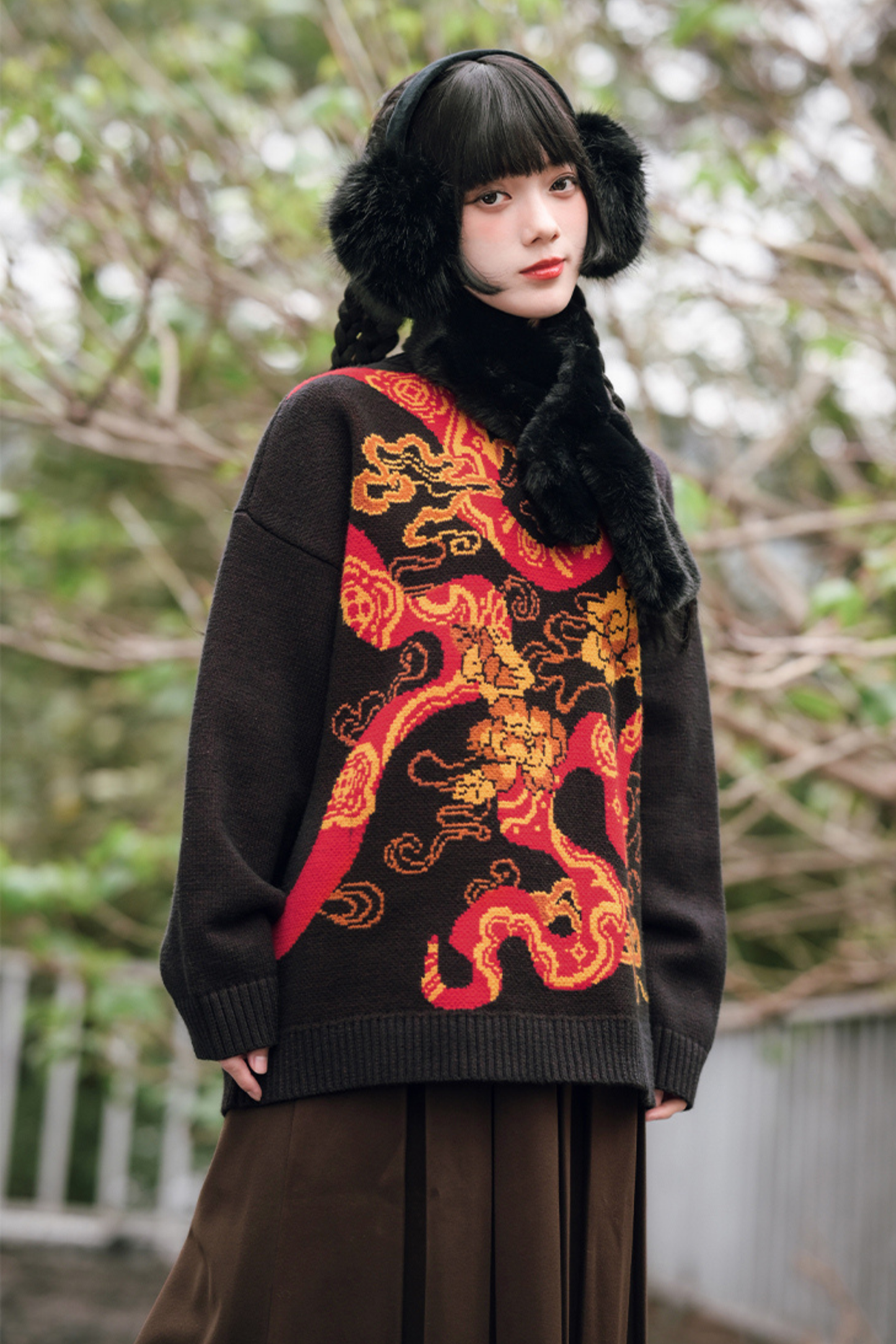 Snake design loose pullover knit