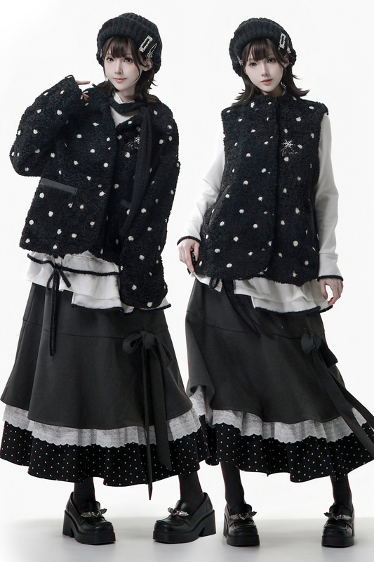 ポルカドットウィンターフリースジャケット+ベスト+トップス+スカートスカーフ