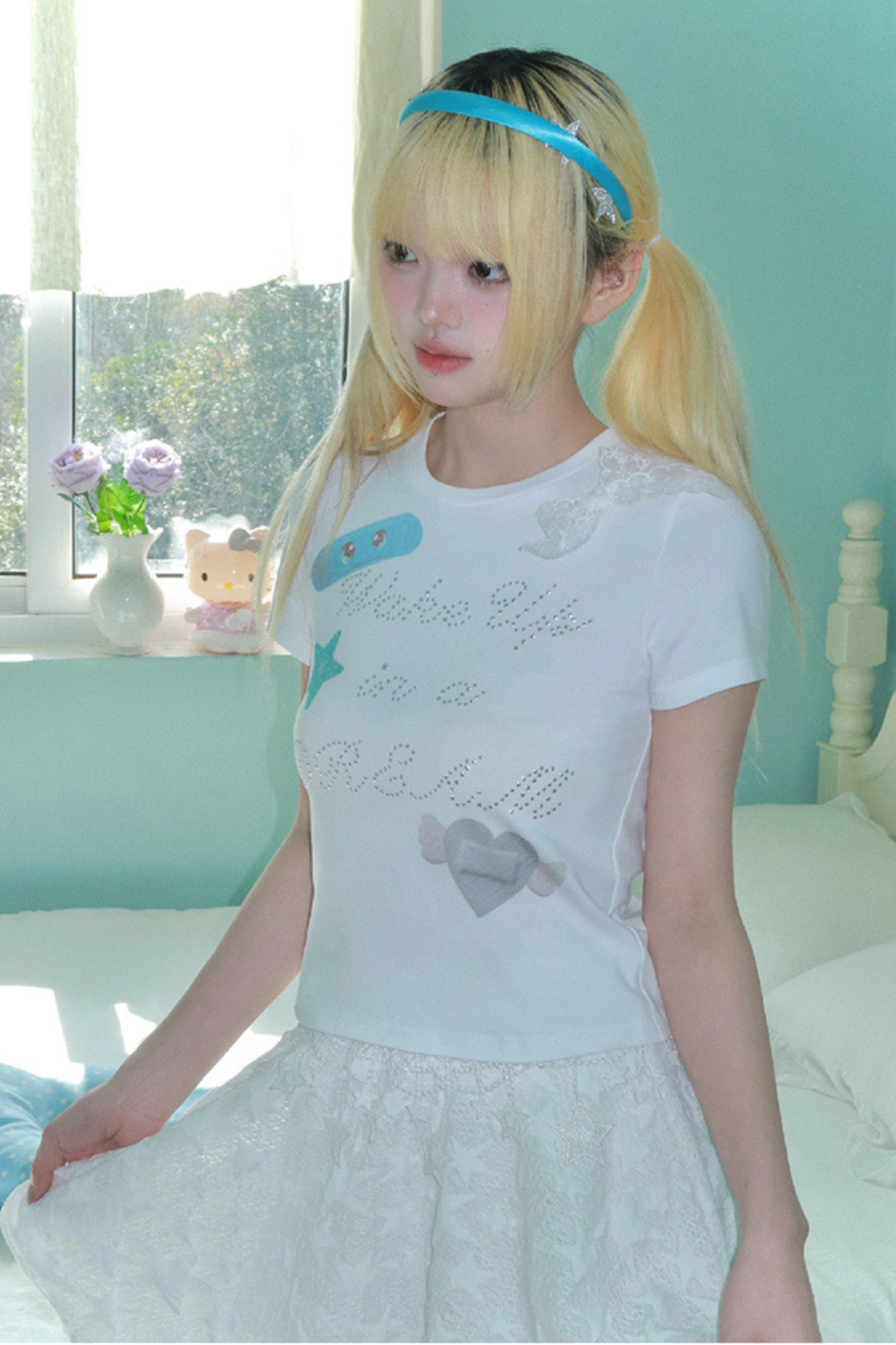 ショルダースリムドリームガールY2KTシャツ