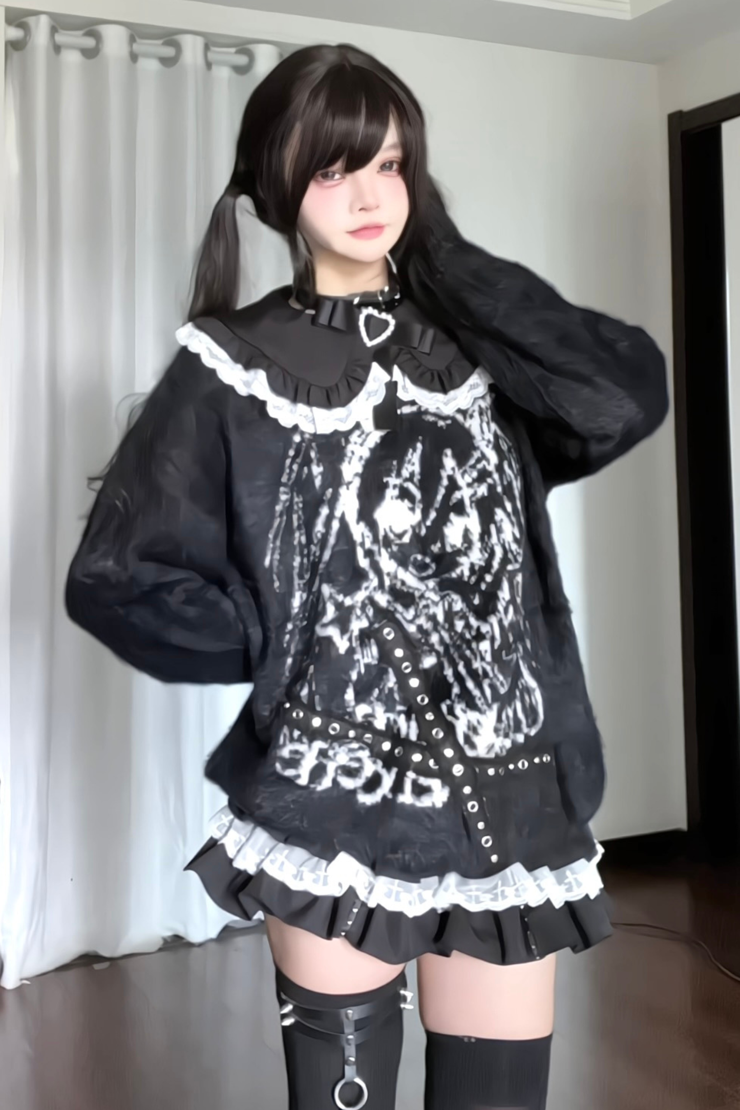 Dark Girl Loose Sweet Crewneck Top