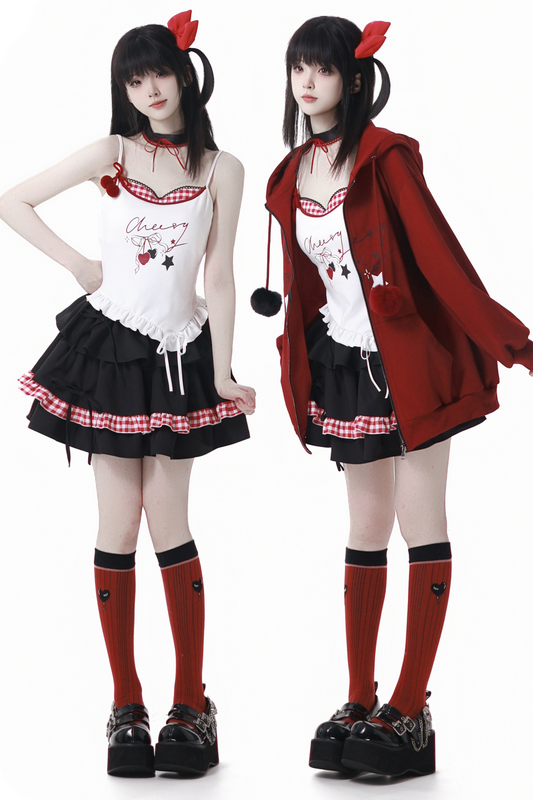 チェリーウィンドフードパーカー+キャミソール+スカート