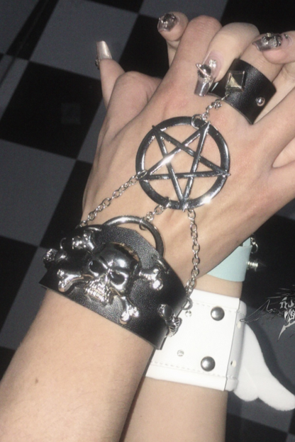 ダークメタルリベットブレスレット