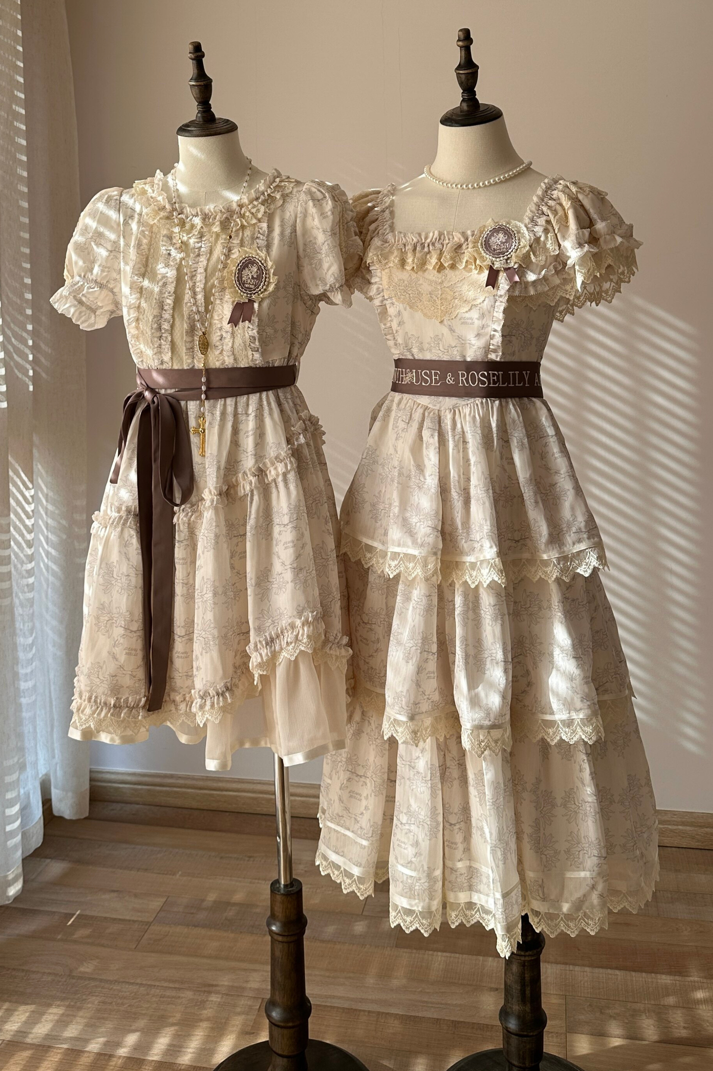 French Elegance Floral Lolita Dress + Badge + Headband + Headband