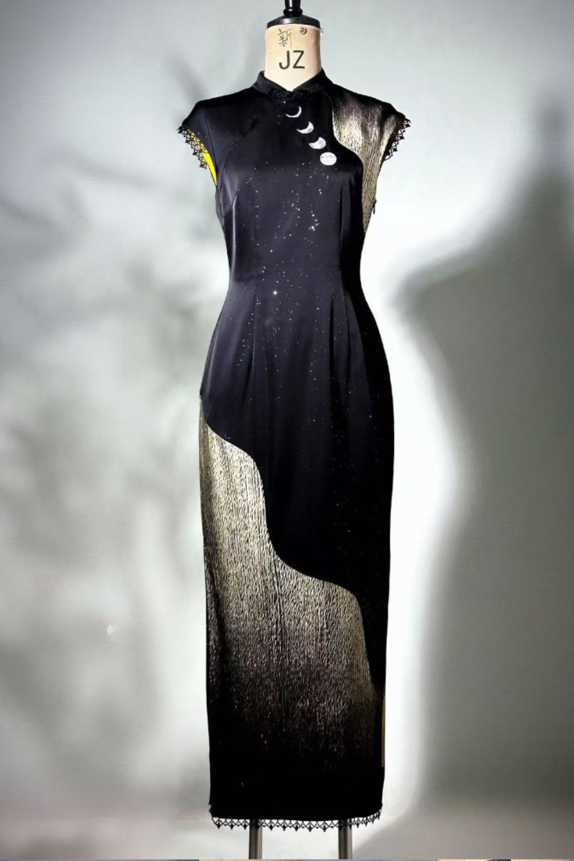 Dark Satin Moon Chinese-Style Bodycon Dress – Belchic