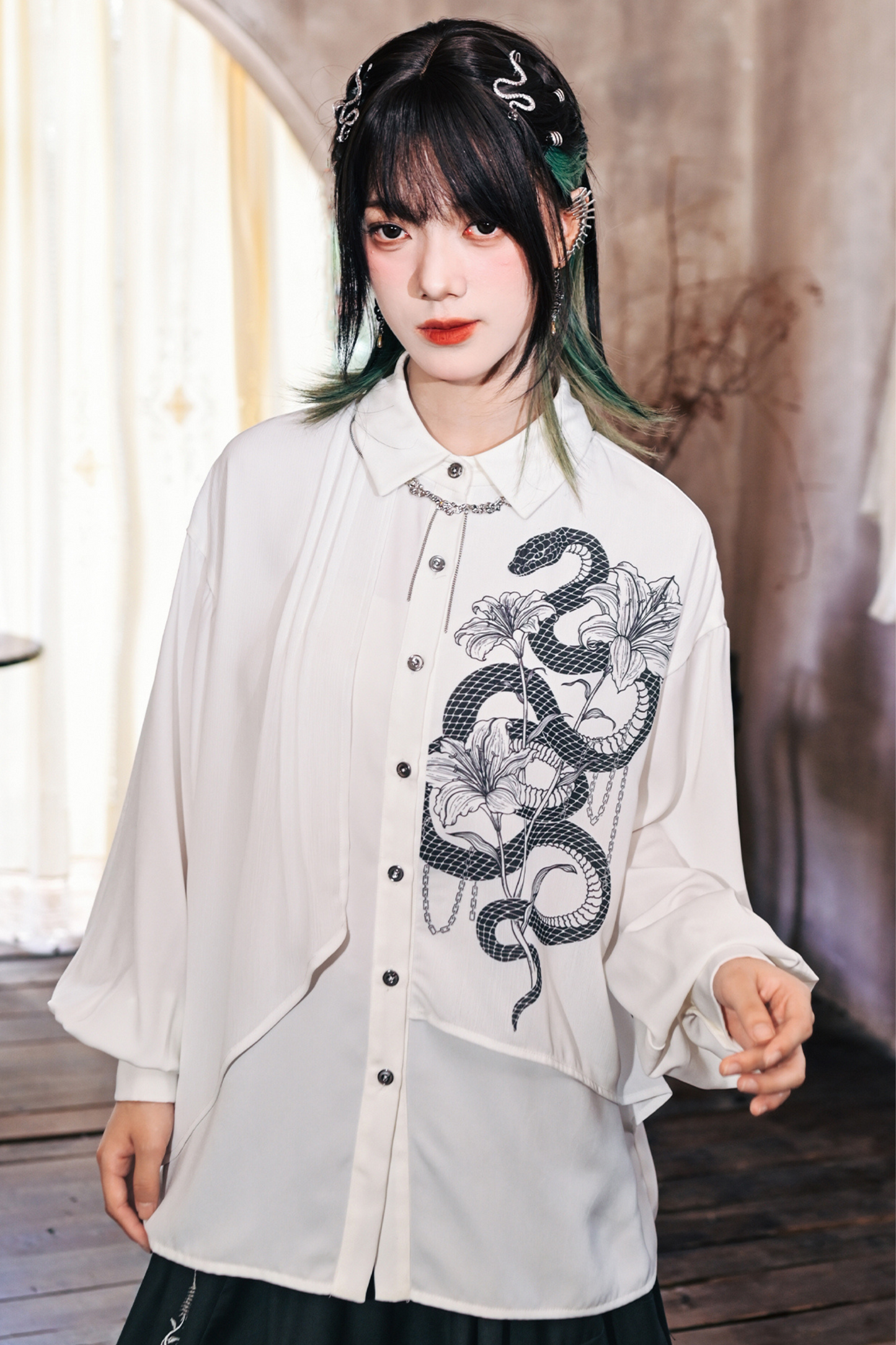 Double Layer Snake China Shirt