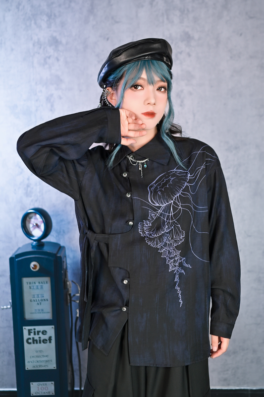 Asymmetrical Chinese design shirt