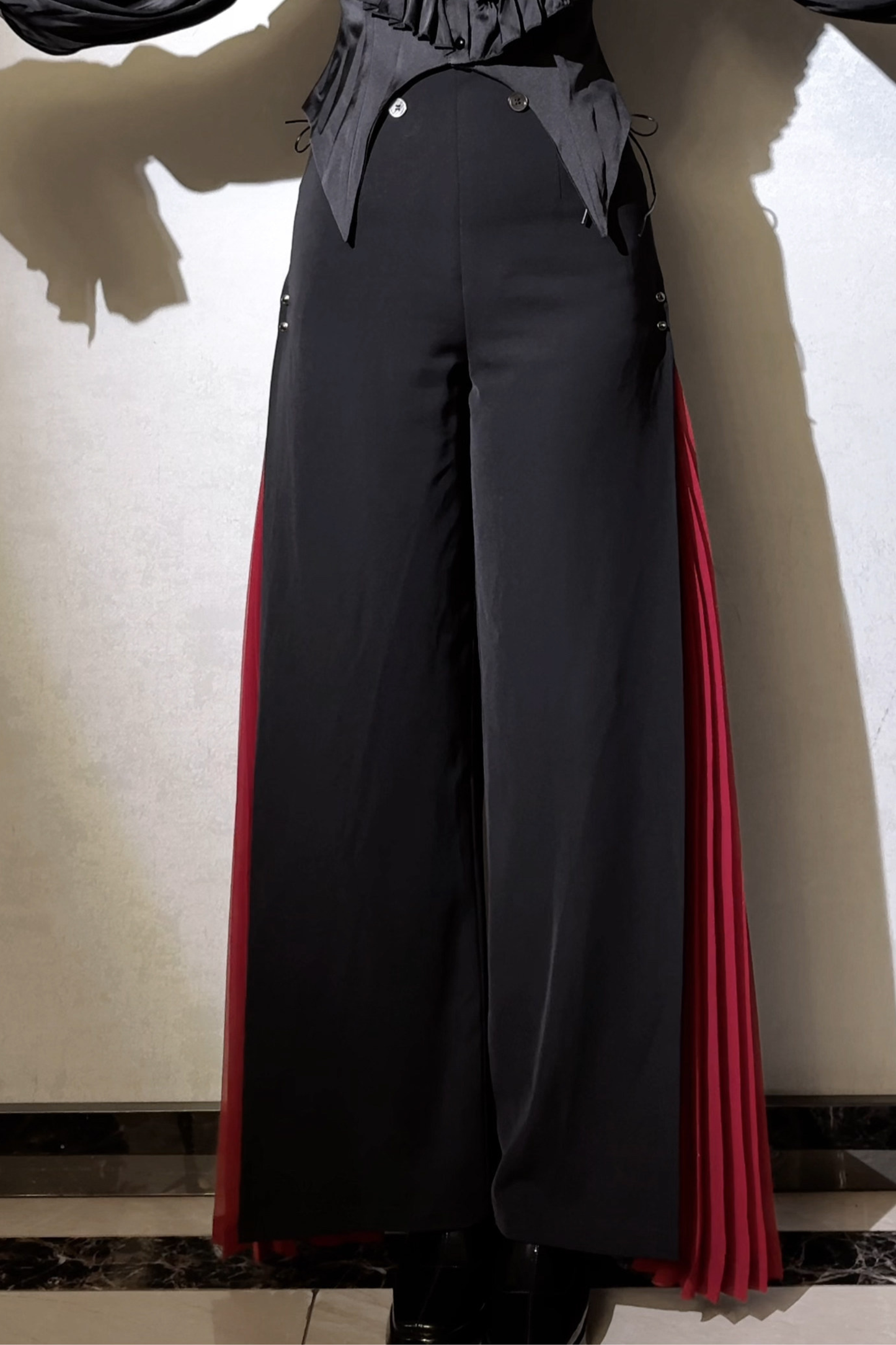 ナイトパラドックスワイドレッグパンツ