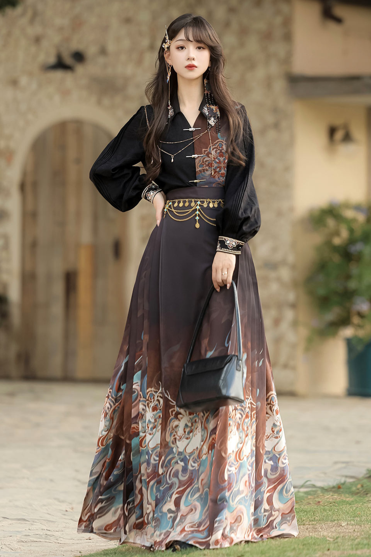 Dark chic retro top + long skirt