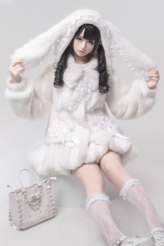 【2月7日予約締切】うさ耳フーディースノーファープラッシュジャケット＋バルーンスカート