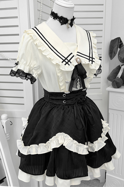 地雷ラインセーラートップス+フレアスカート