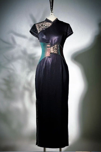 Dark Lace Slim Fitted Dress