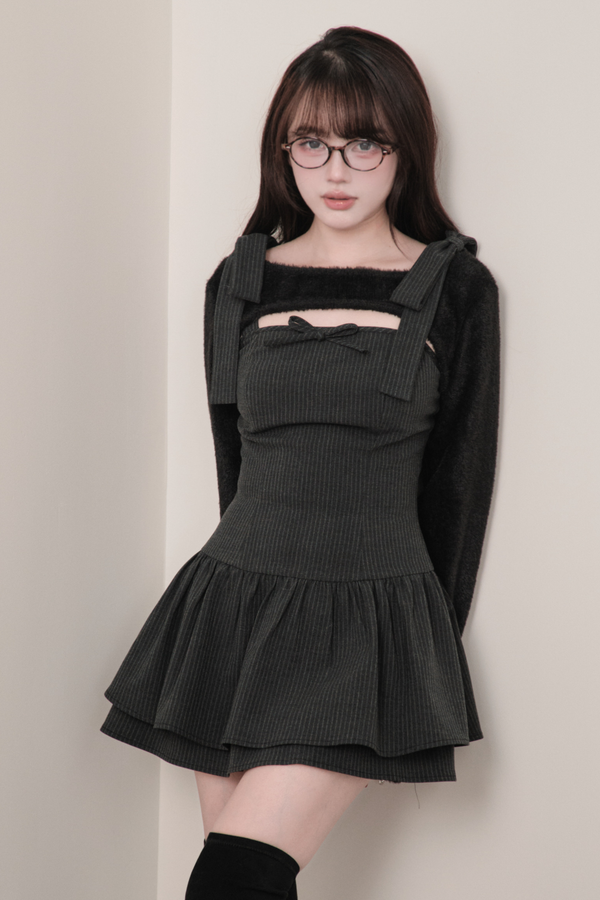 リボンサスペンダードレス+トップス