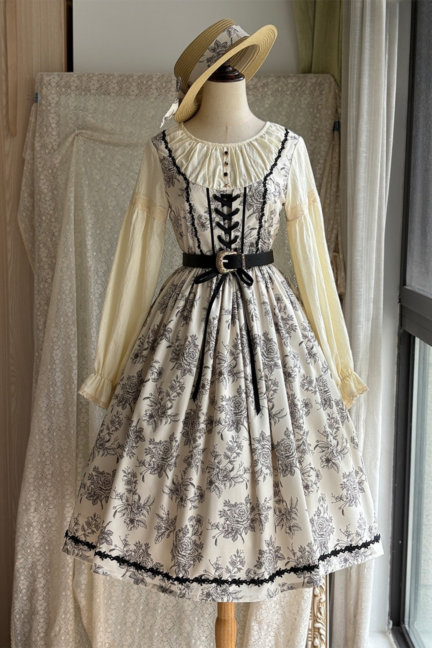 スケッチワイルドローズエレガントロリータドレス