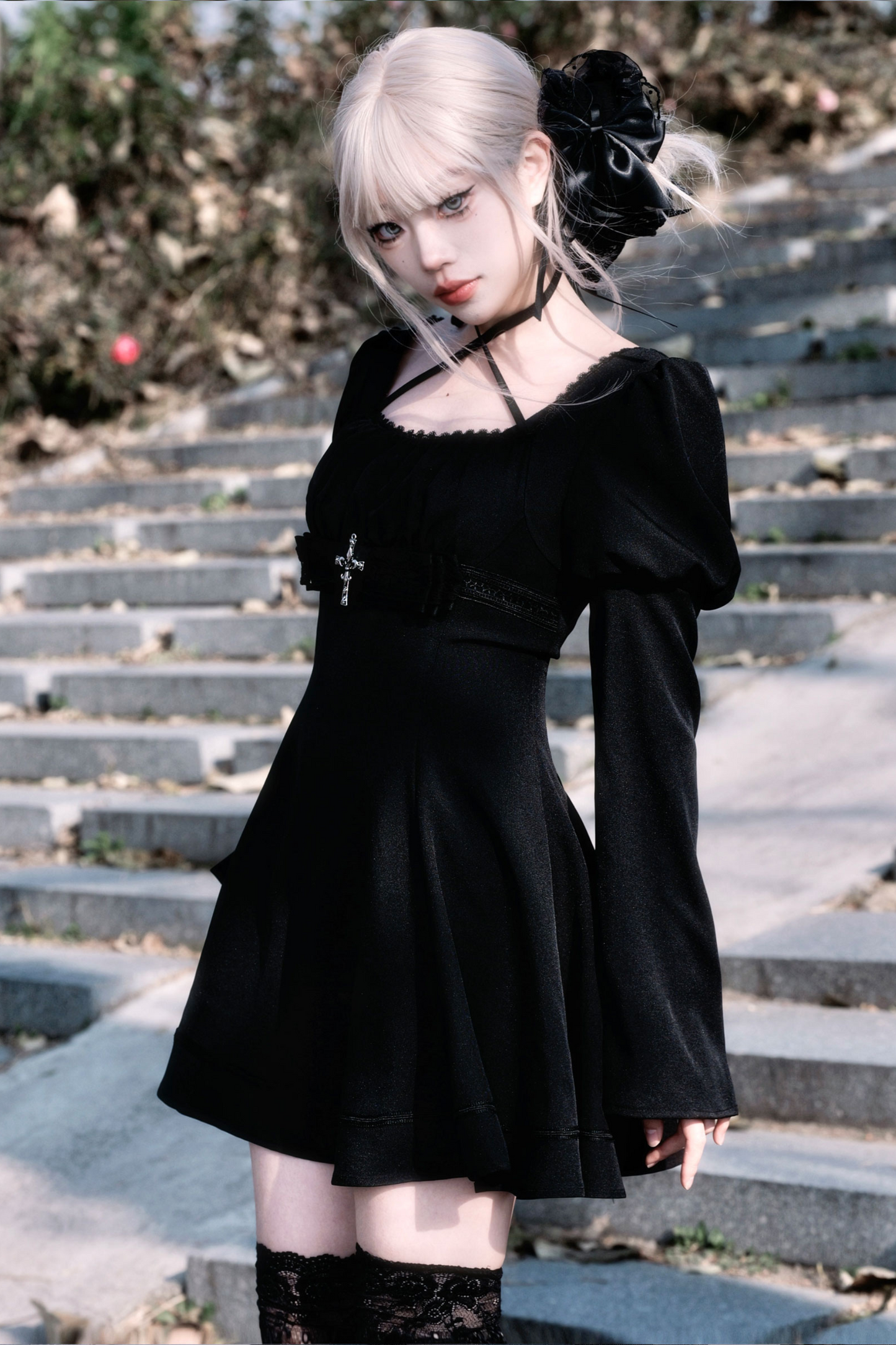 ダークゴシックガールフレアドレス