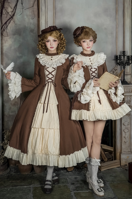 レーススタンドカラーフレアスリーブツインドールロリータドレス+カラー+ハット