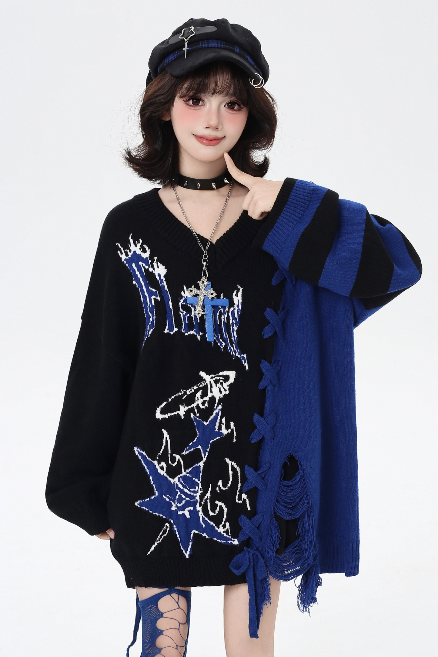 ダークストラップデザインルーズセーター