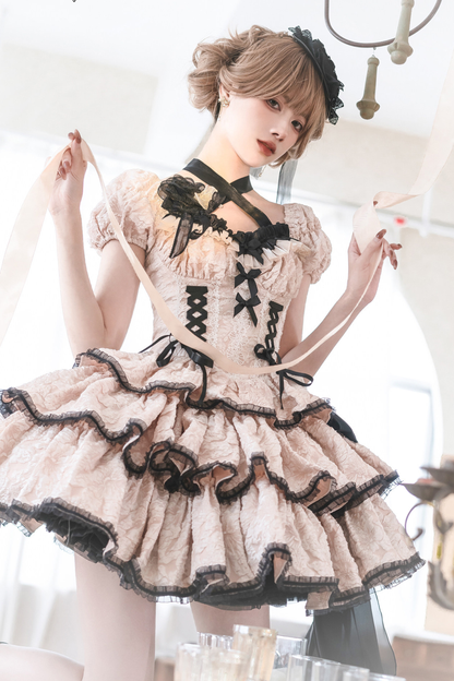 スイートダークレースアップロリータドレス