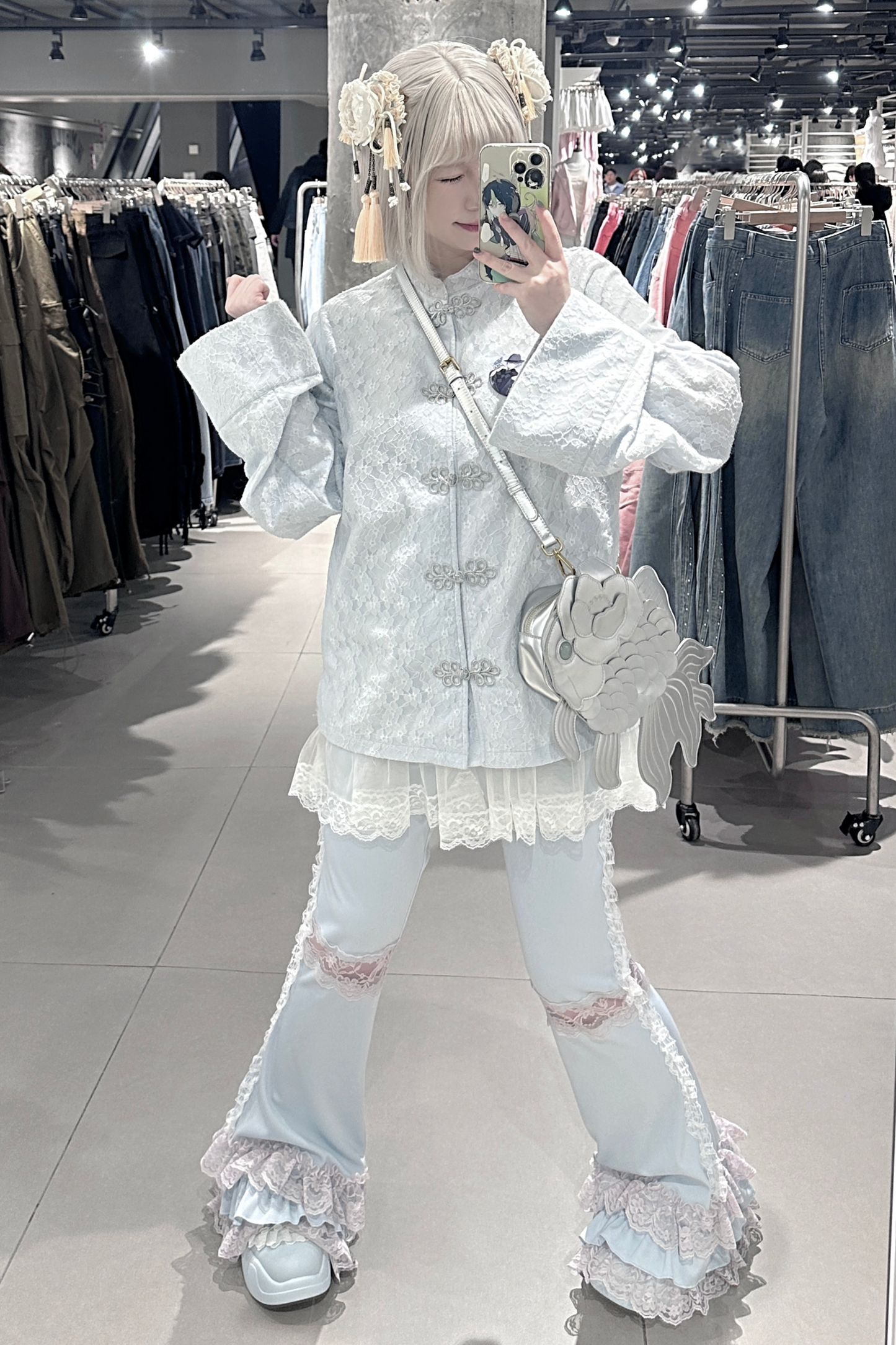 China Buckle Little Top + Uras Camisole + Flared Pants