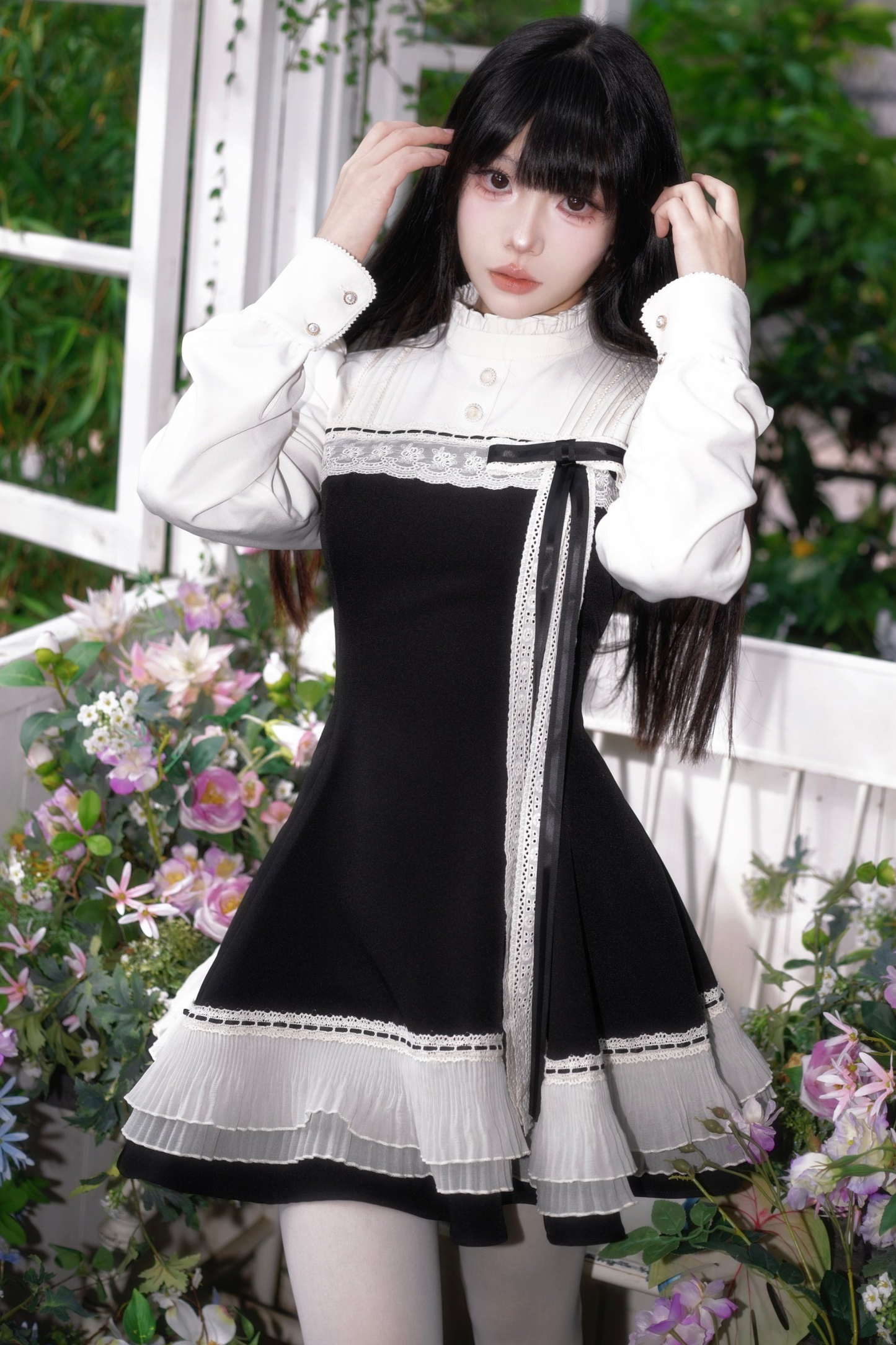 フレンチブラックシックドレス