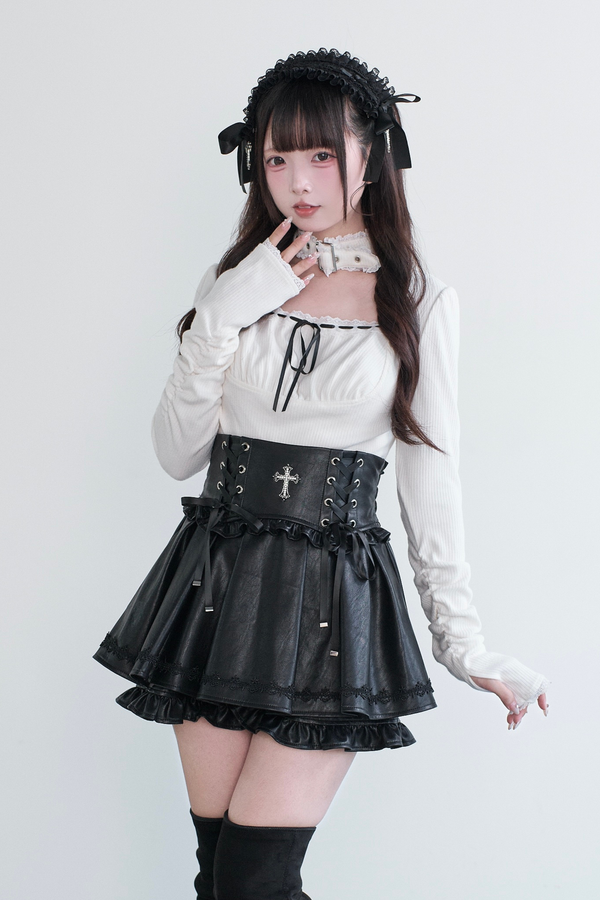 チョッカーレーストップス+スカート