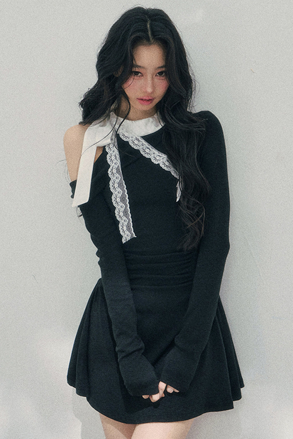 フレンチレースオフショルダードレス