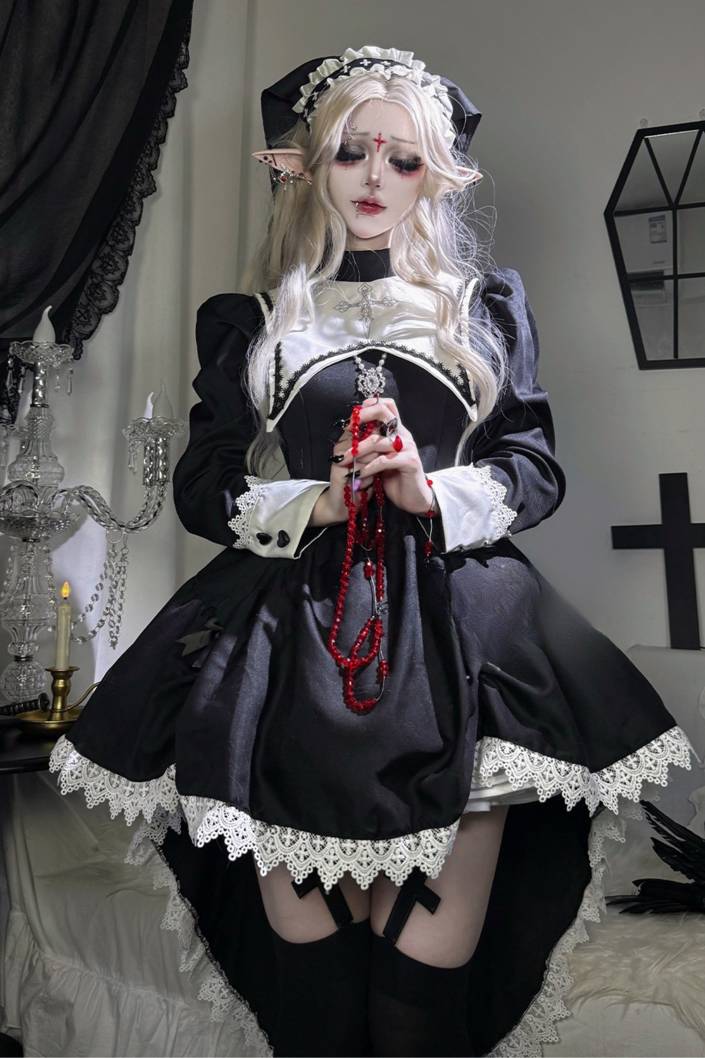 ゴシックメイドロリータドレス