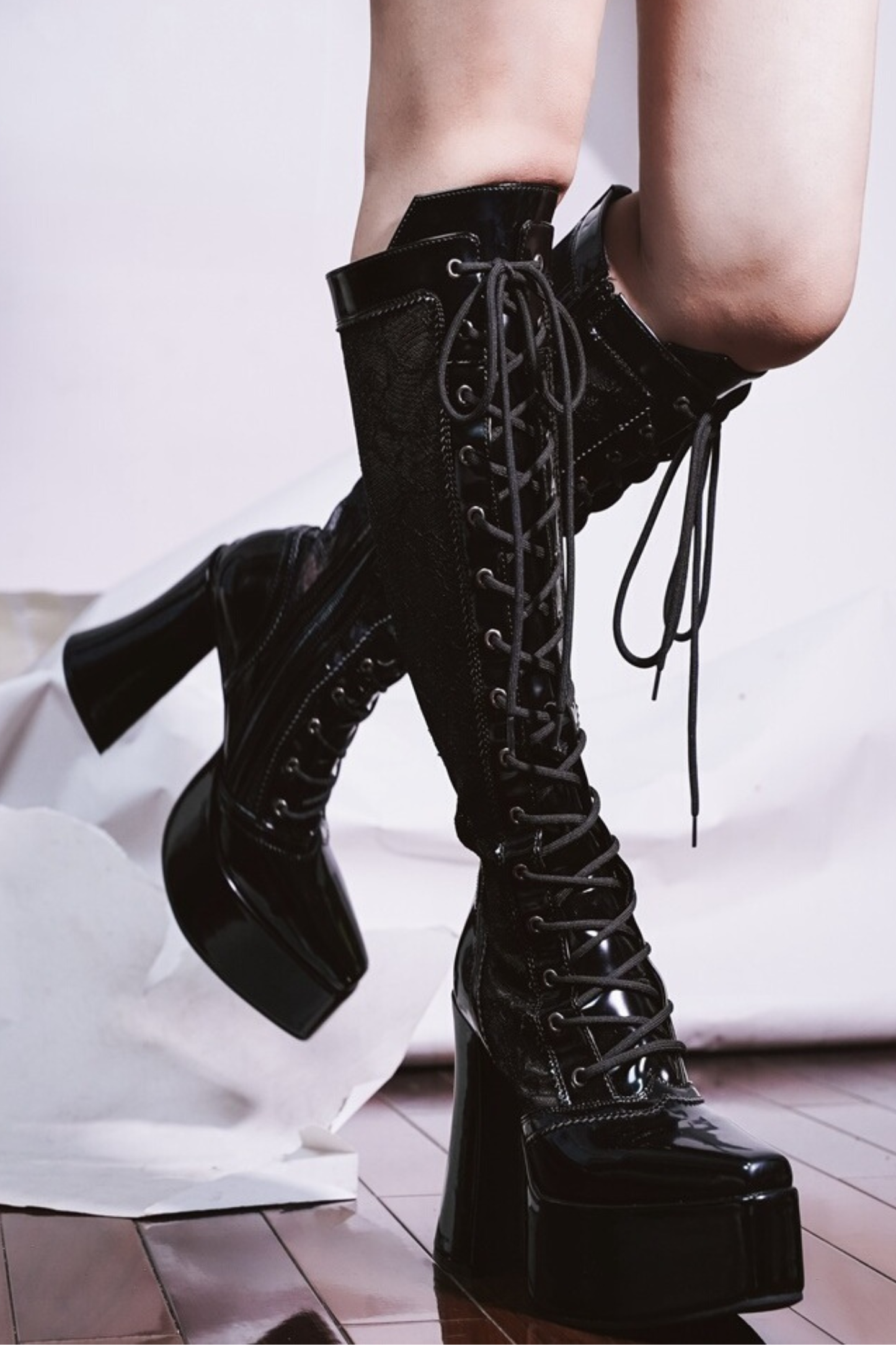 デーモンハンターナイトレースアップブーツ