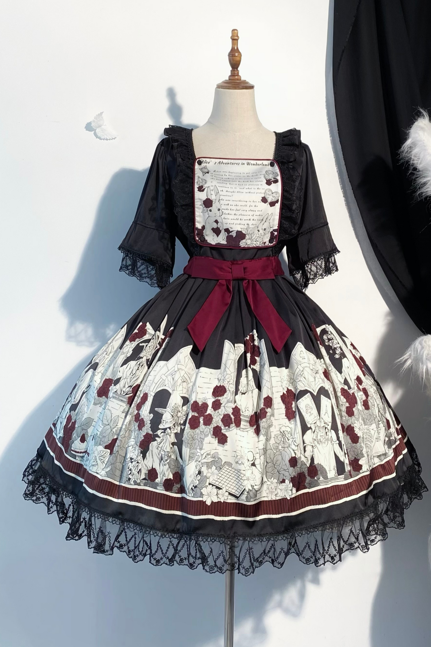 暗闇のアリスドールロリータドレス