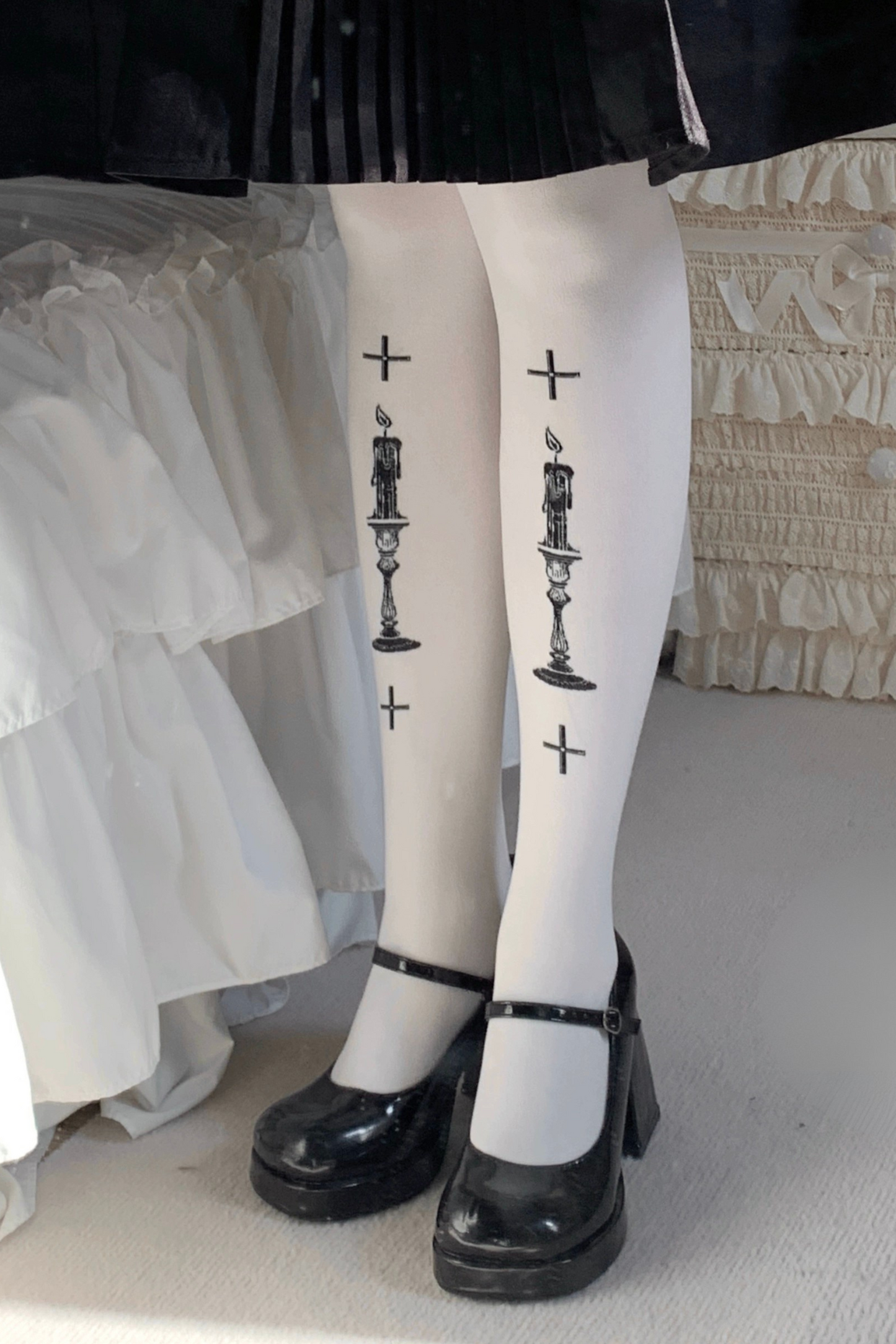 Gothic Doll Velvet Print Tights