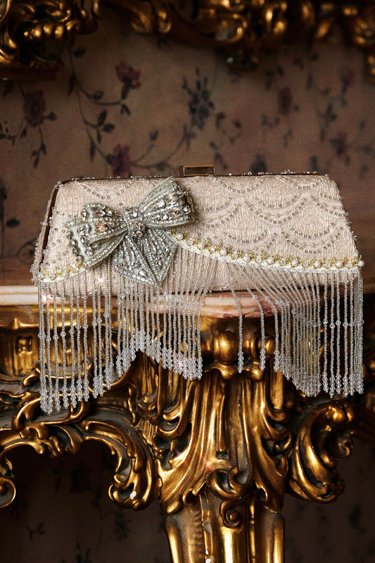 ダイヤモンドリボンクラッチバッグ