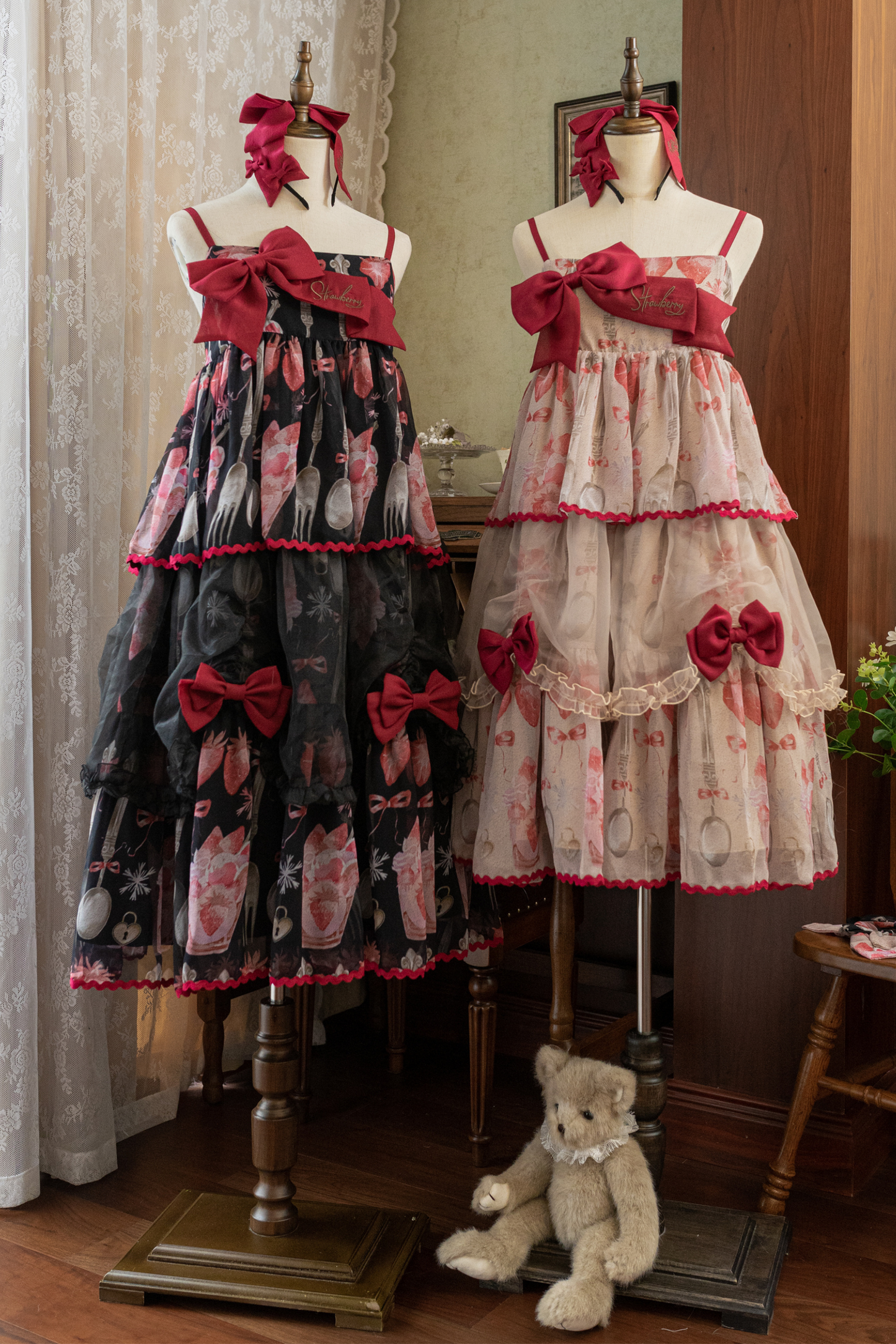 ストロベリーボックスロリータキャミソールドレス