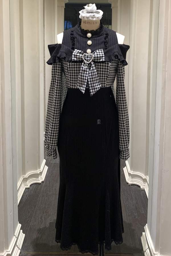 Chidori Plaid Dark Off-the-shoulder Dress