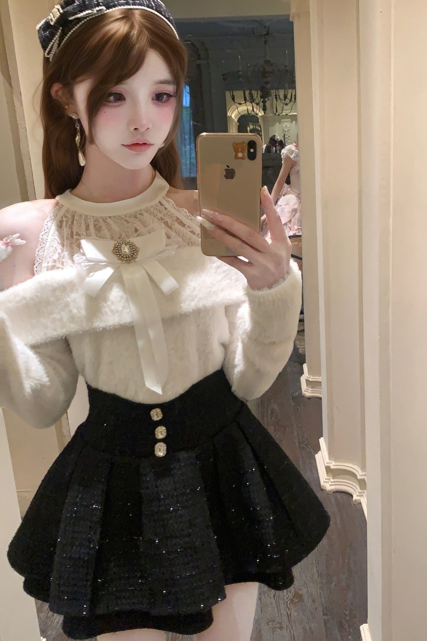 レースオフショルダーニット+スカート