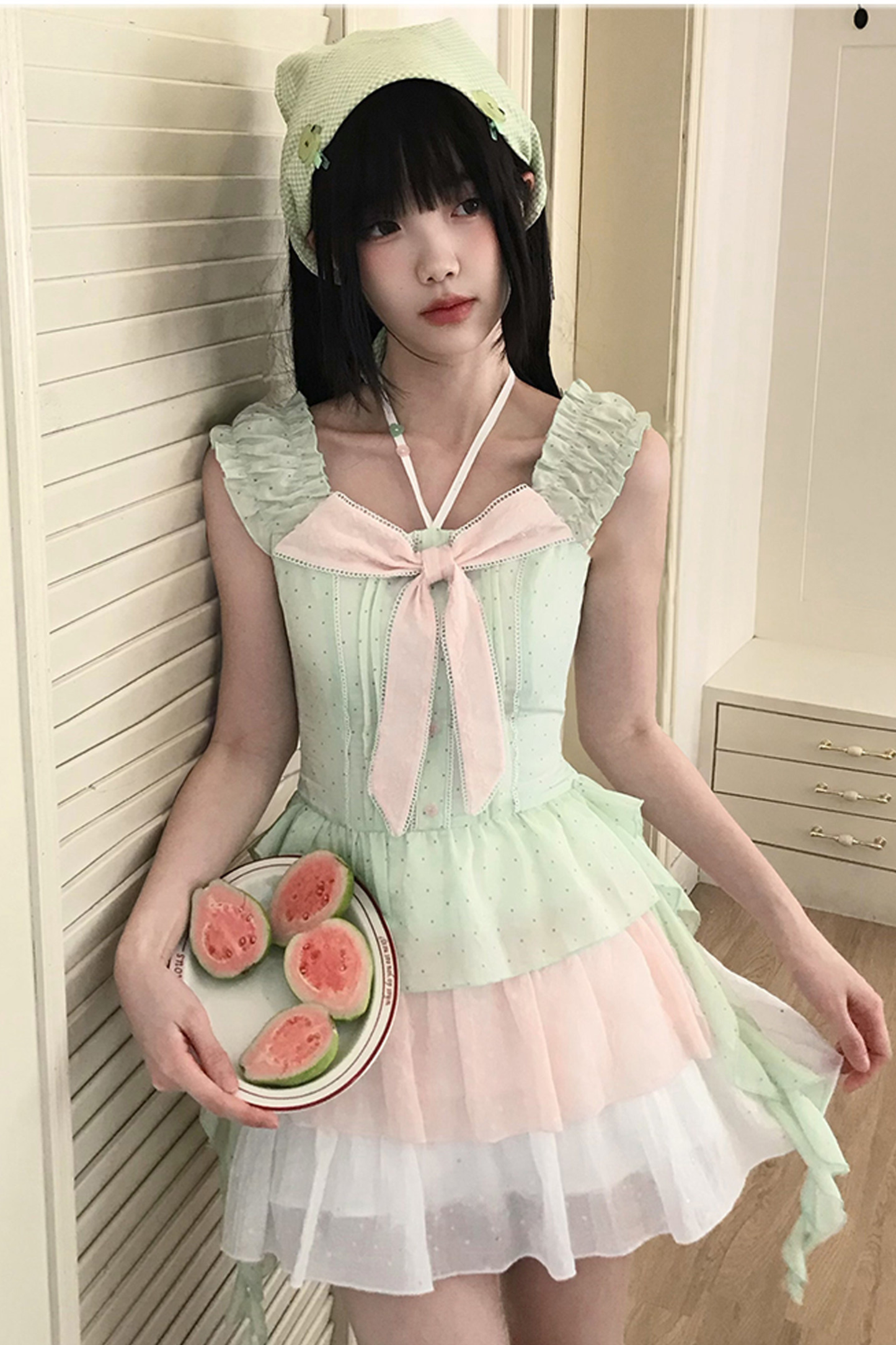 スイートガールドットドレス