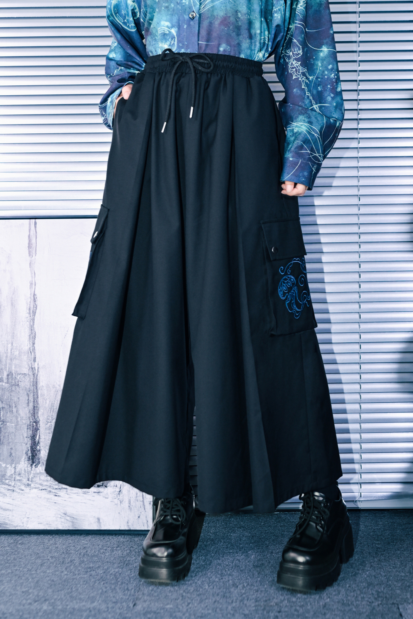 シックワイドレッグパンツ