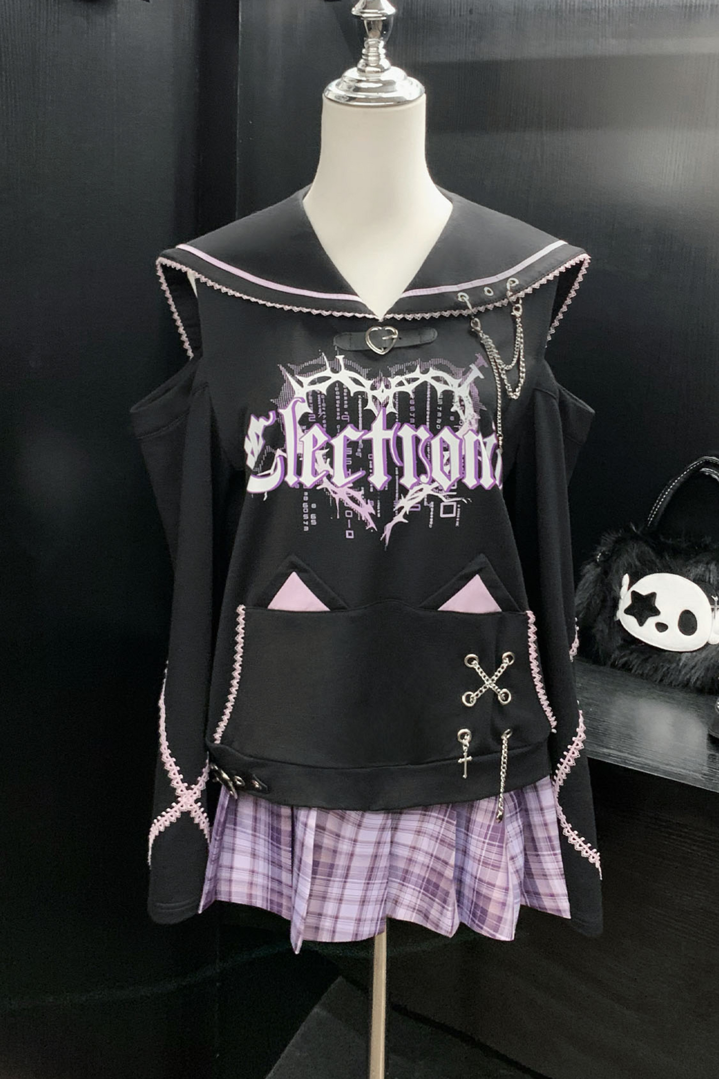 サブカルチャーセーラーオフショルダールーズスウェット