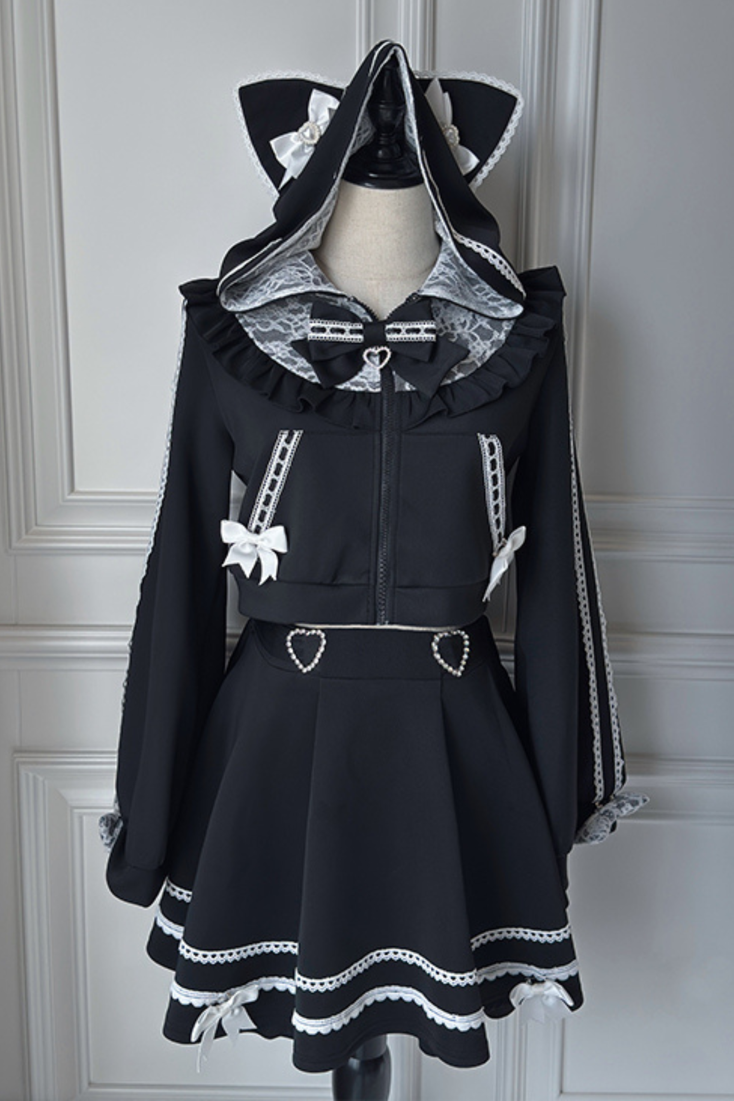 猫耳ダークフードパーカー+スカート