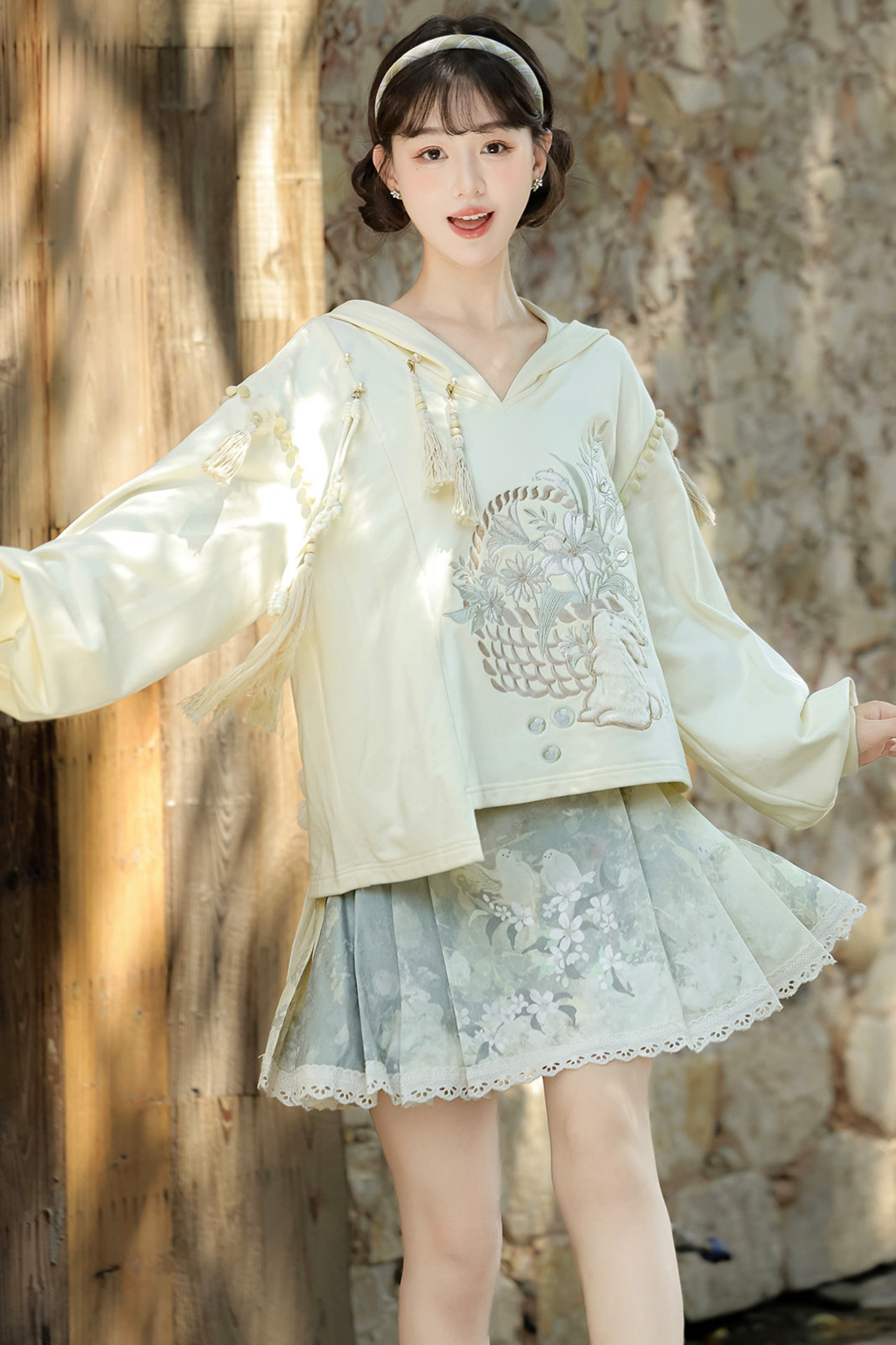 China Sweatshirt + Half Skirt