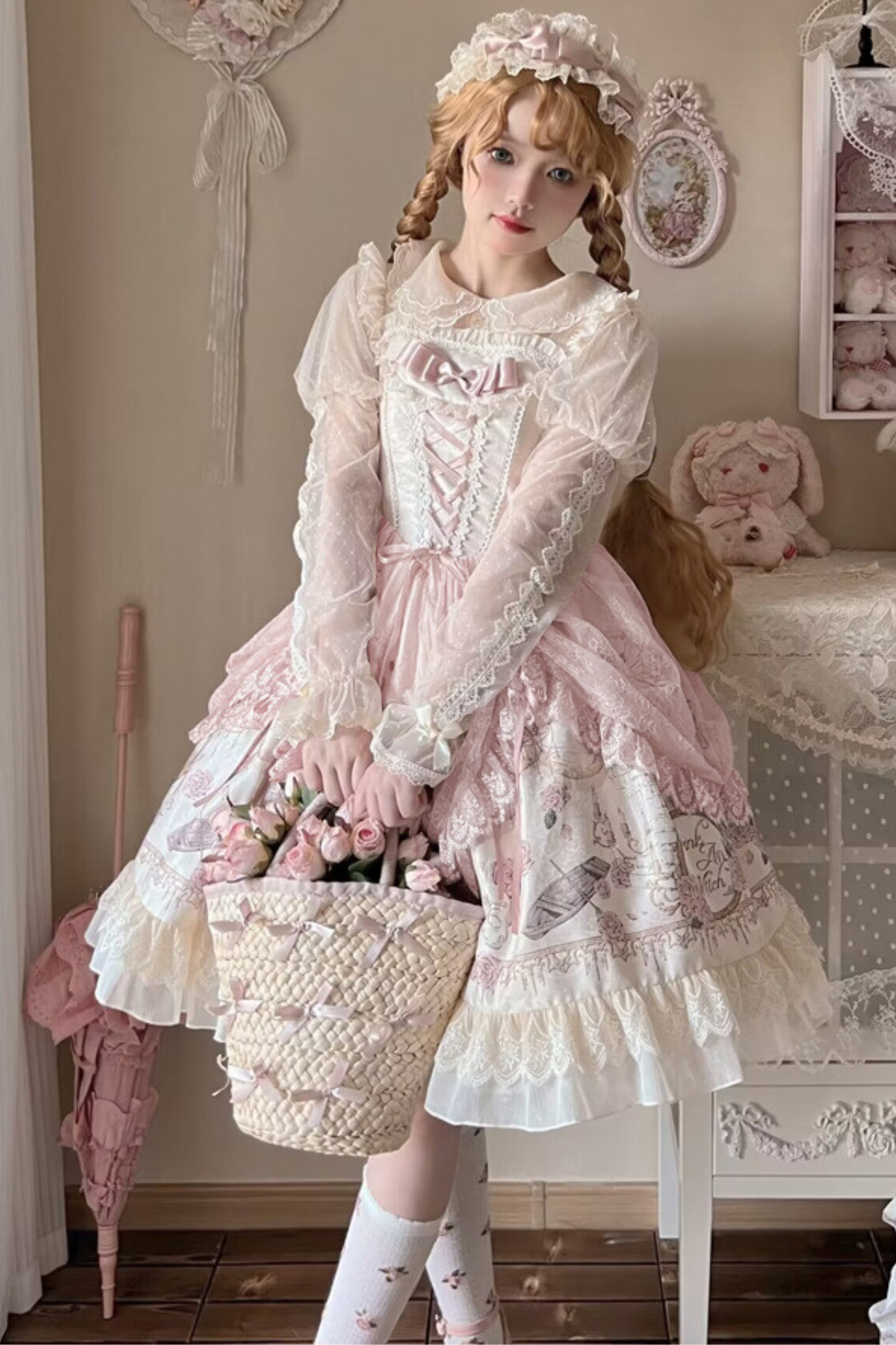 Daily Color Sweet Princess Jumper Skirt + Lace Doll Shirt