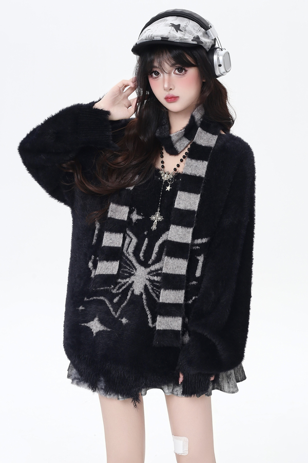 Dark Design Loose Knit